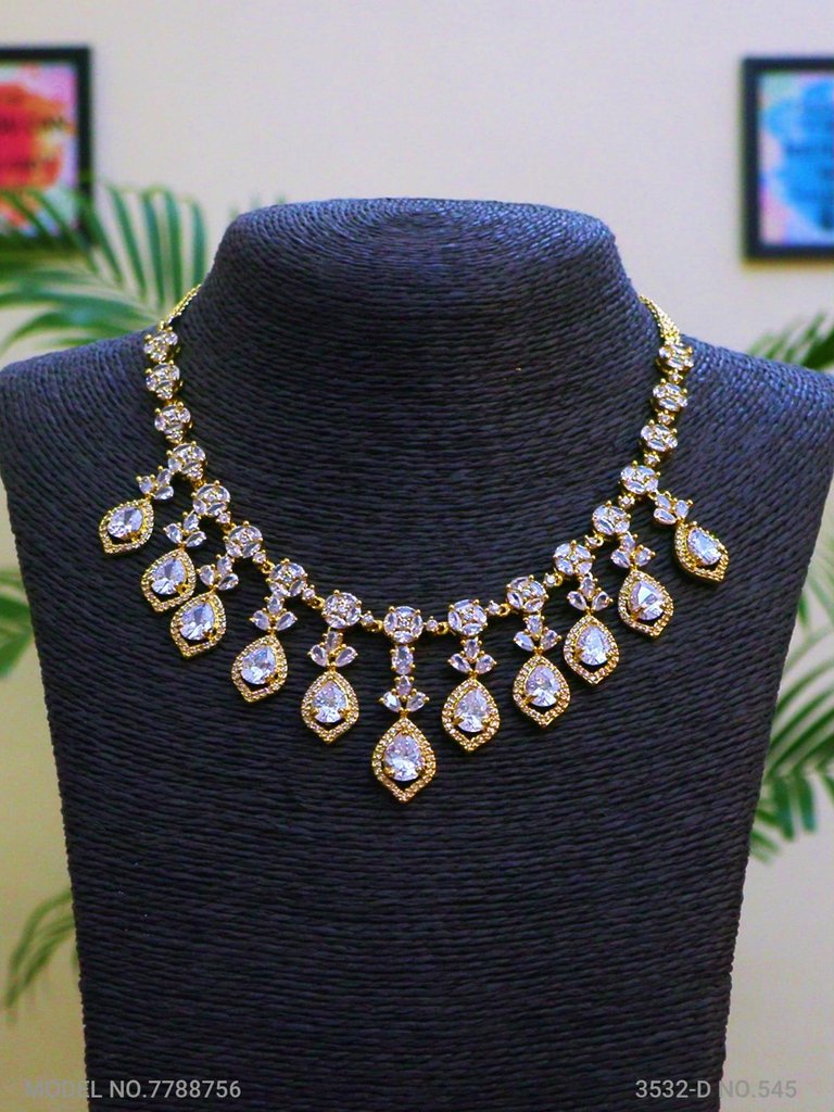 Wholesale Classic Necklace Set