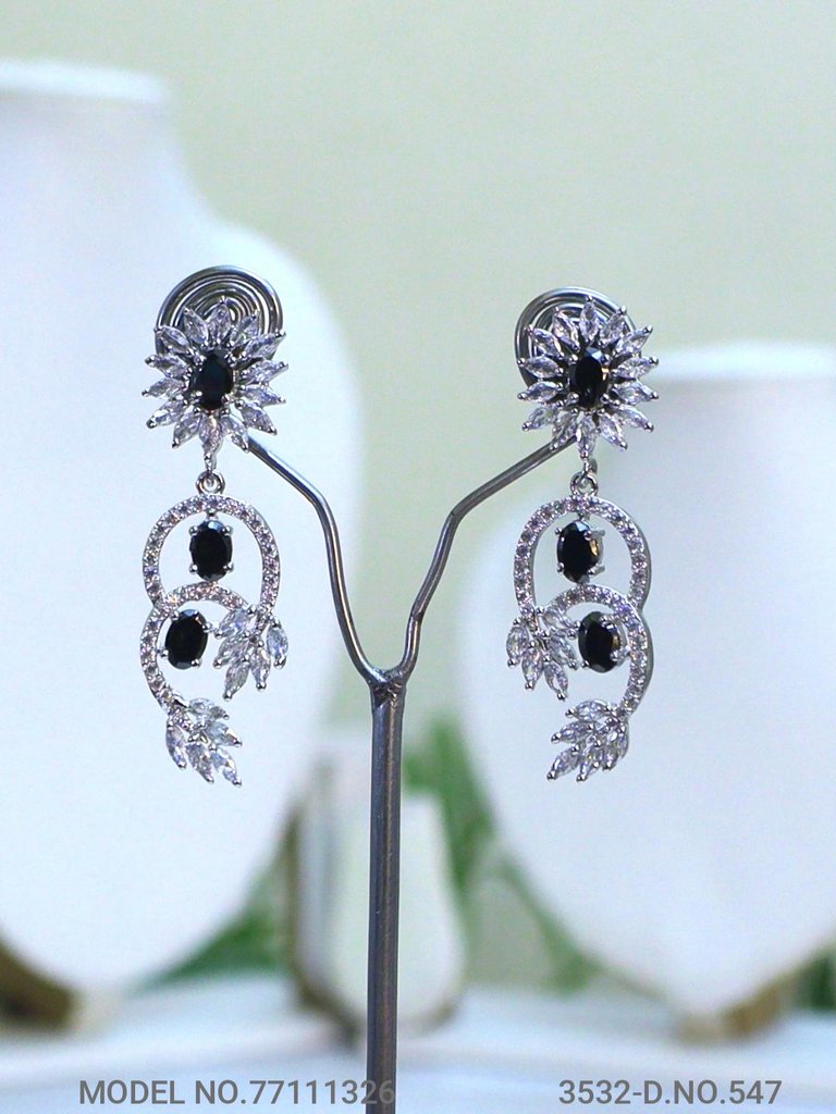 Ideal Gift for a Woman | Cz Set