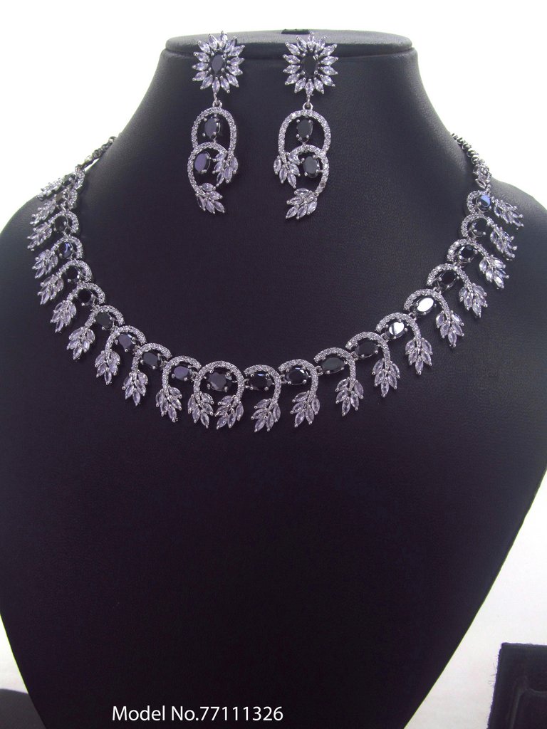 Ideal Gift for a Woman | Cz Set