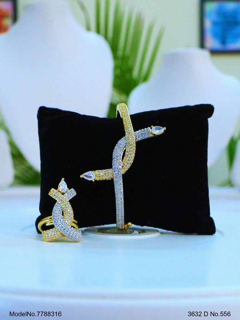 Wedding Jewelry | Ideal Gift
