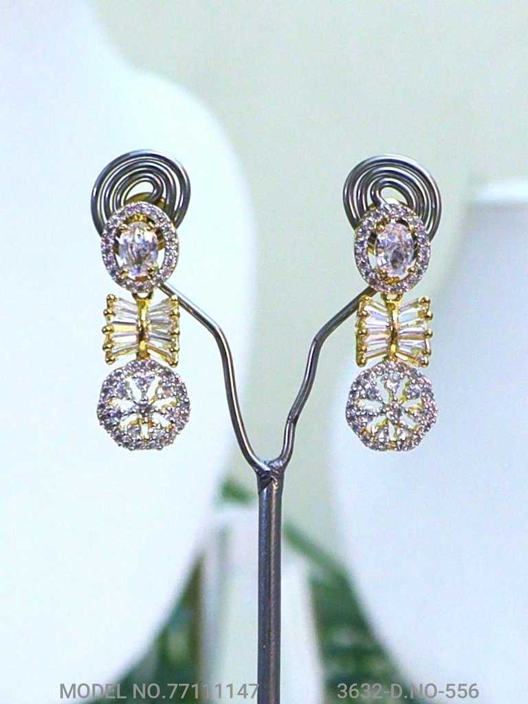 Classic yet Trendy | Cz Fashion Necklace Set