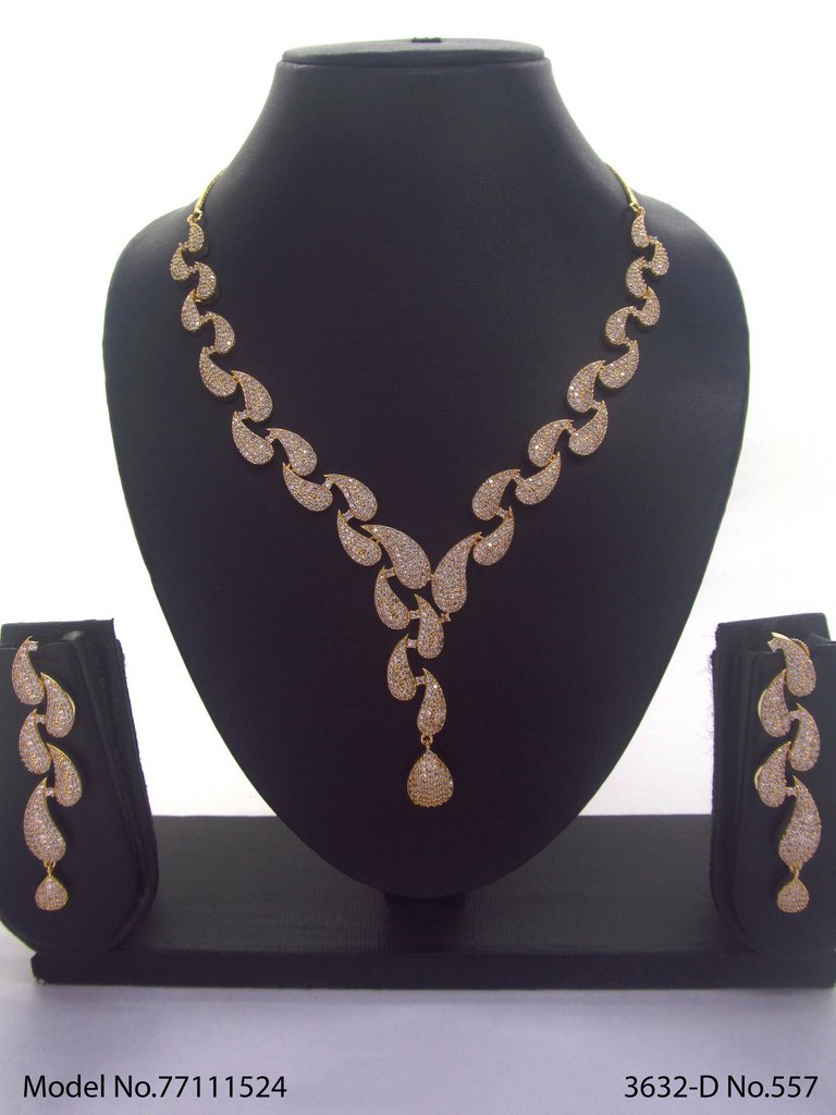 Wholesale Classic Necklace Set