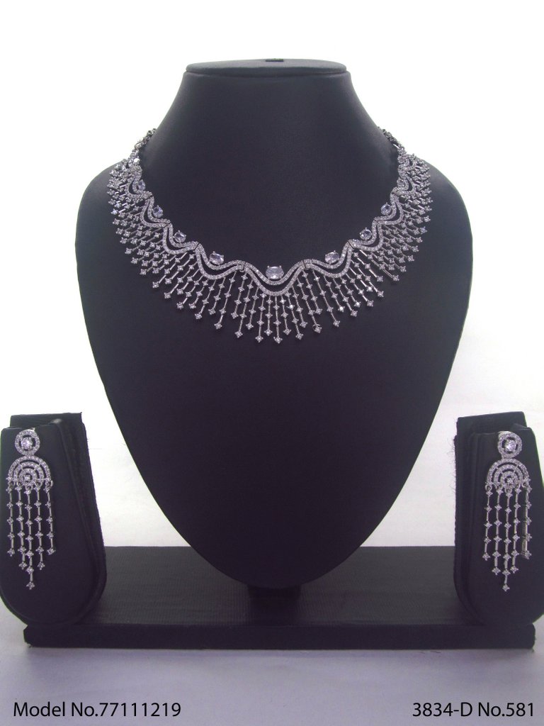 Partywear Classic Jewelry Set