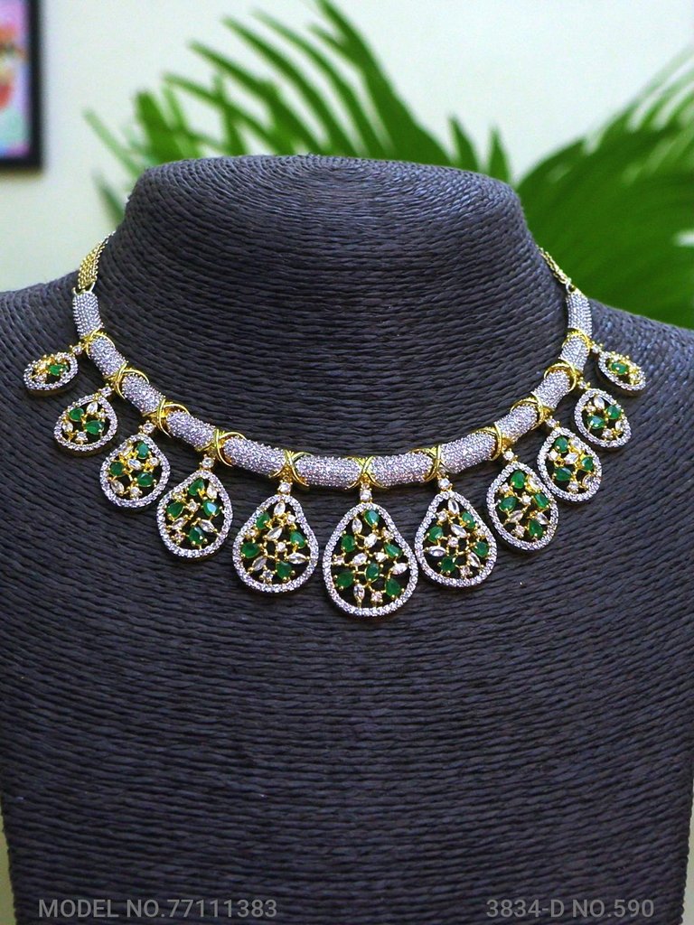 Western Necklace set