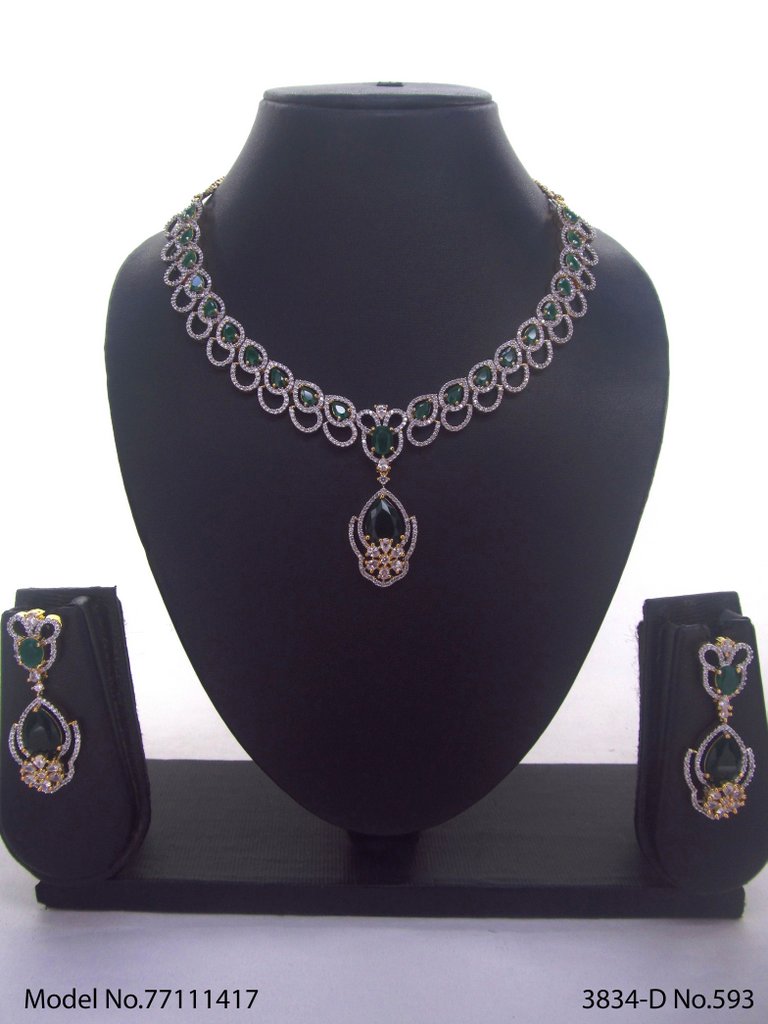 Partywear Classic Jewelry Set