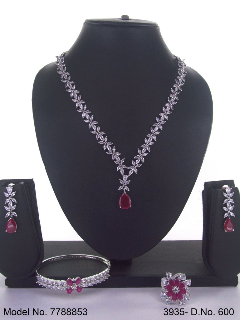 Western Necklace set