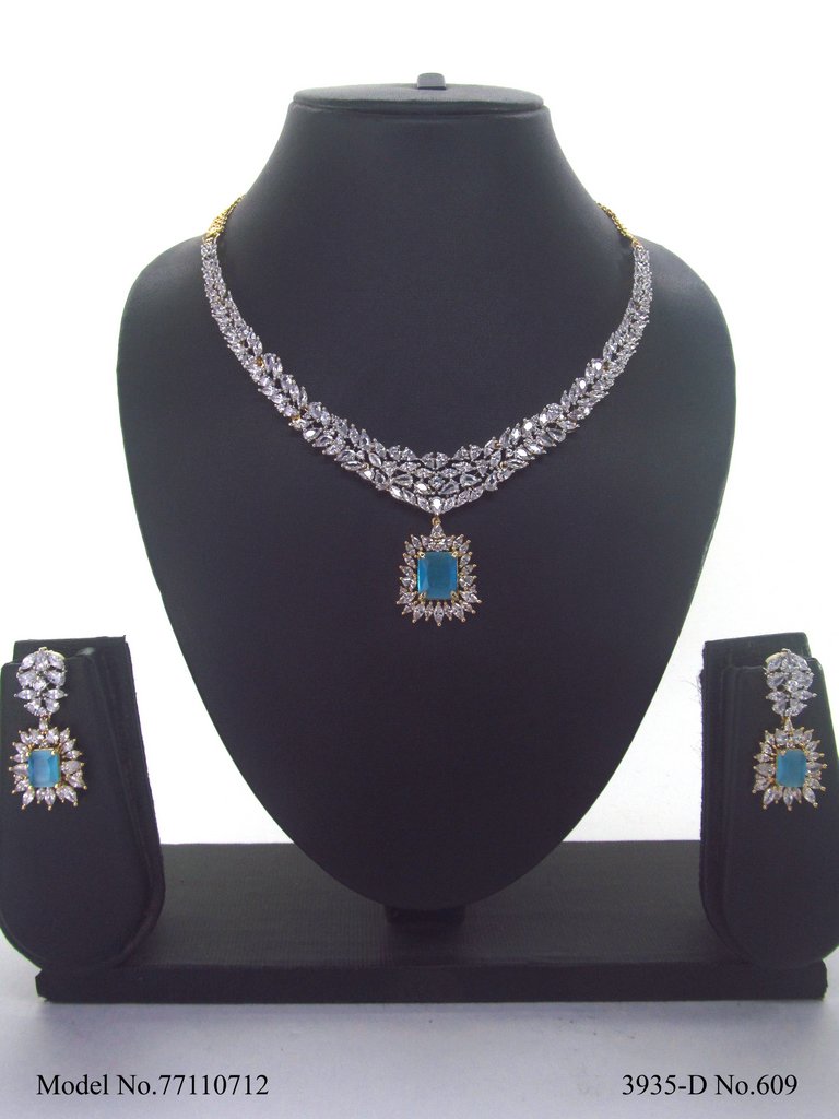 Necklace Set for Wedding Occasions