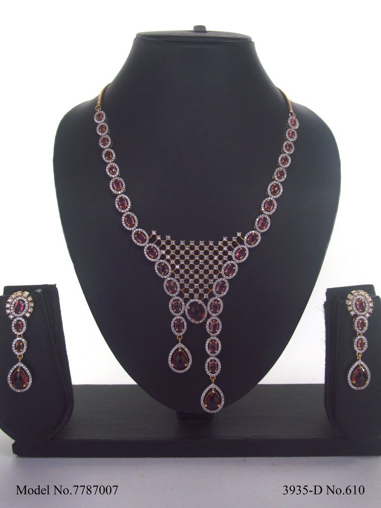 Trendy Traditional Necklace Set | Ideal Birthday Gift