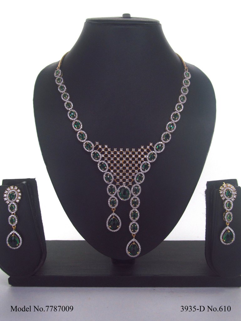 Traditional Design | American Diamond Jewelry Set