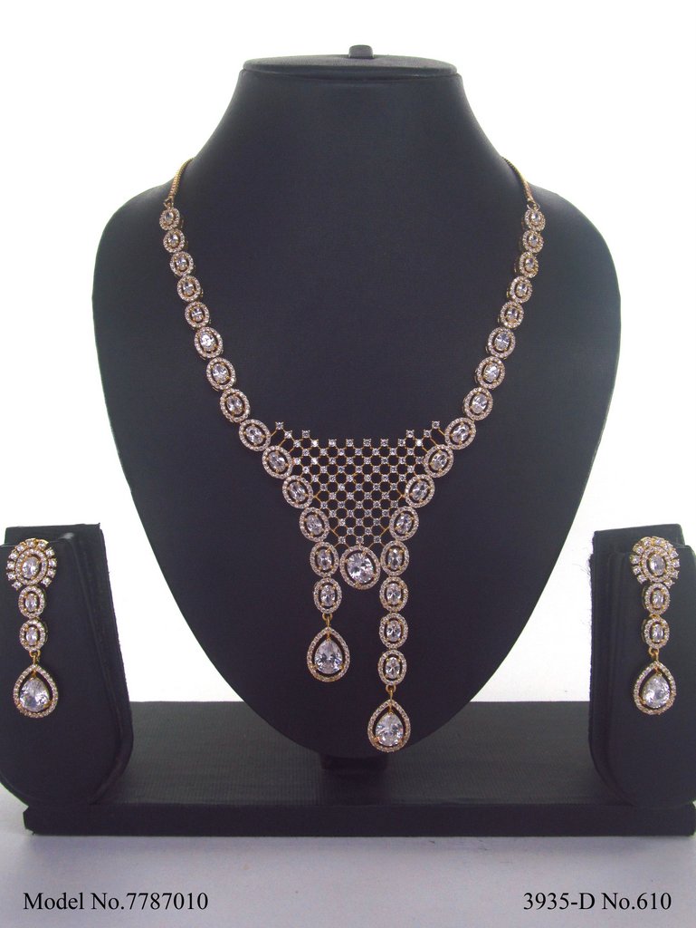 Fashion Necklace Set | Artificial Diamonds / Zircons