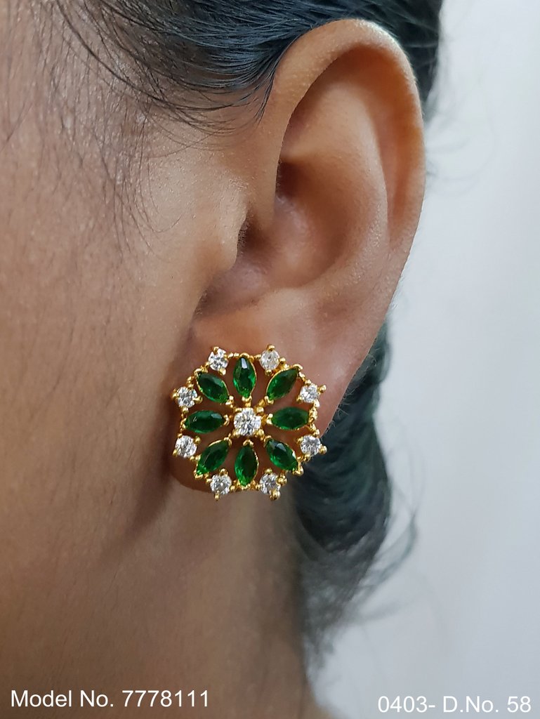 Wedding Gifts | Stud Earrings for royal looks