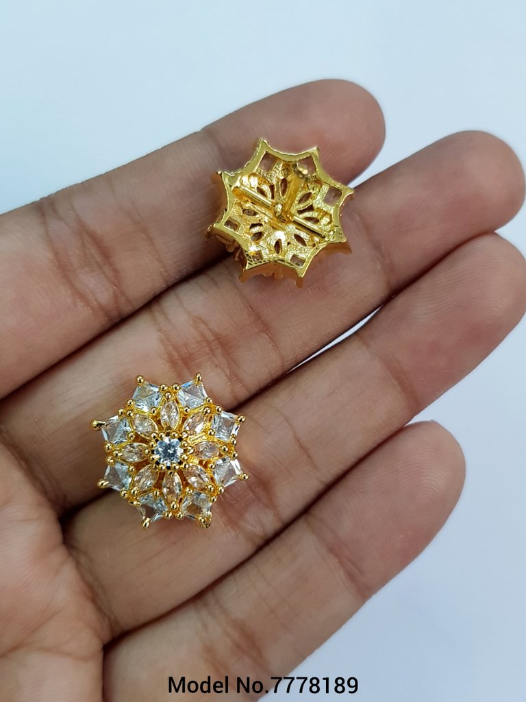 Classic Zircon Earrings