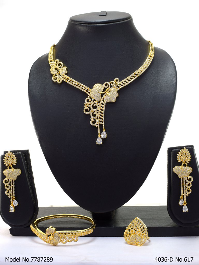 Gift Necklace Set in CZ