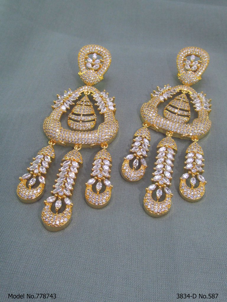 Showstopper Earring Design