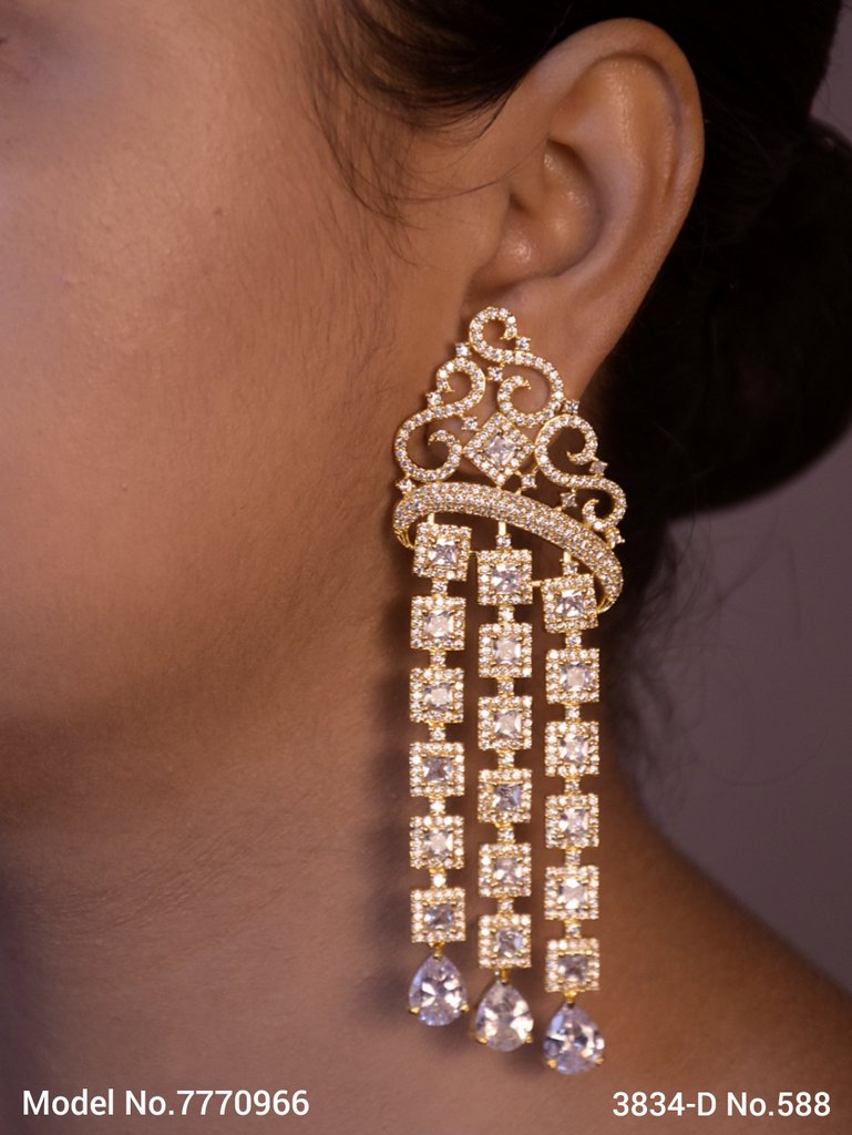 Earrings made of Cubic Zircons