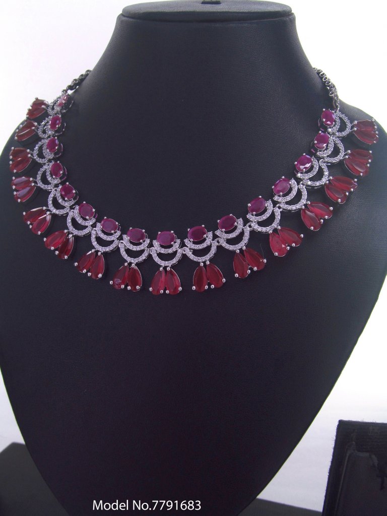 Designer Jewelry in Wholesale