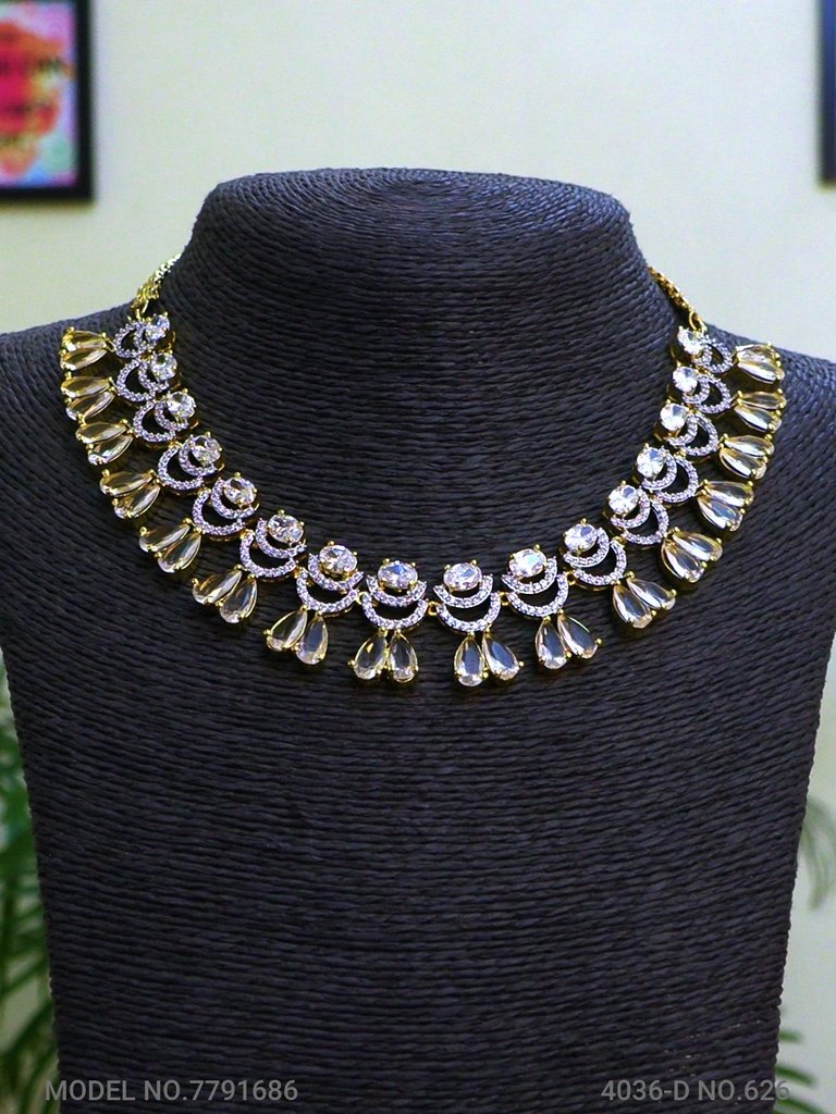 Showstopper Imitation Jewelry Set