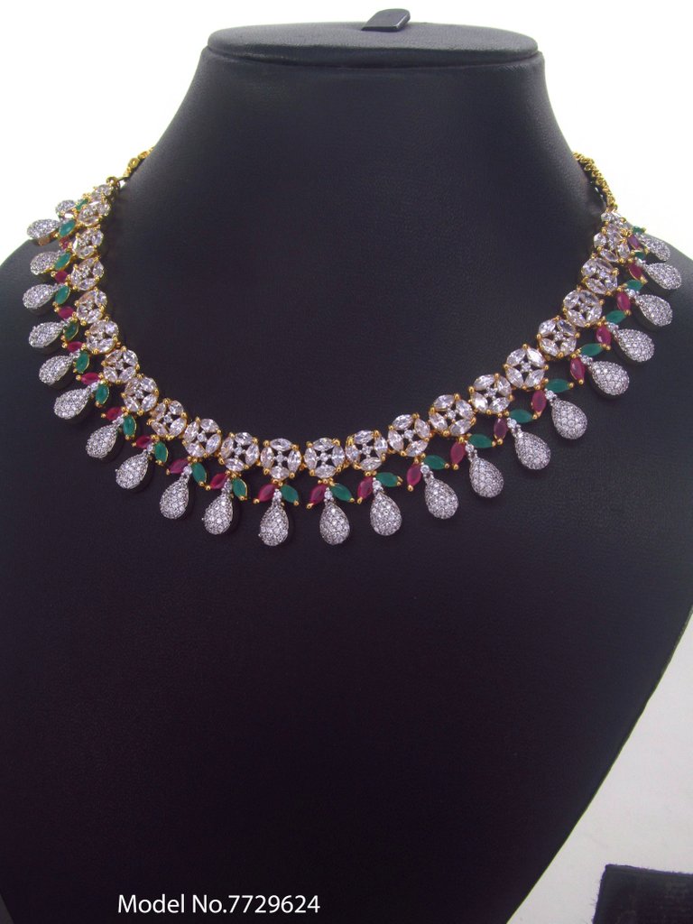 Handmade Traditional Masterpiece Zircon Jewelry Set