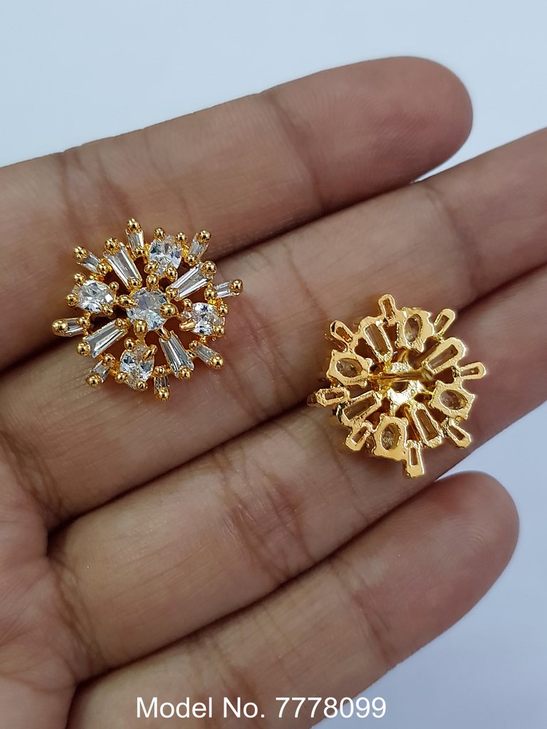 Pure handcrafted Studded Zircon | Fashion Studs