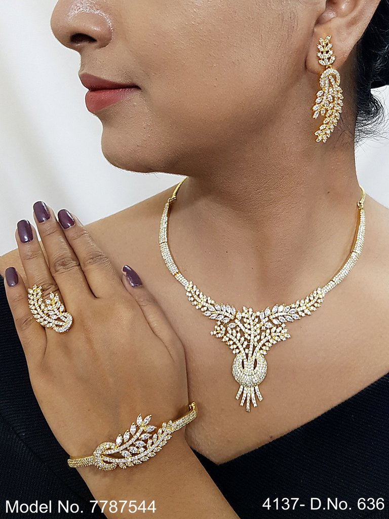 A Masterpiece | Handcrafted Traditional Jewellery Set