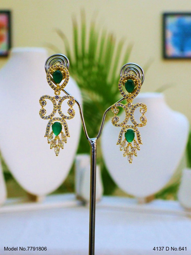 When Glamour meets Art !