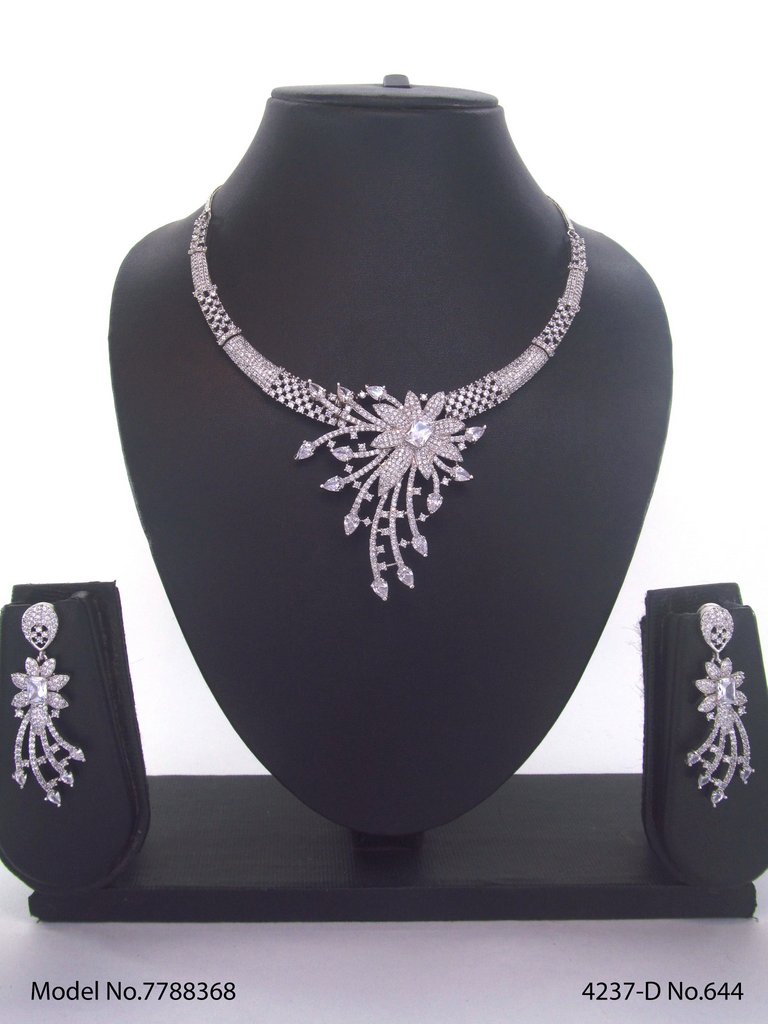 Western Necklace set