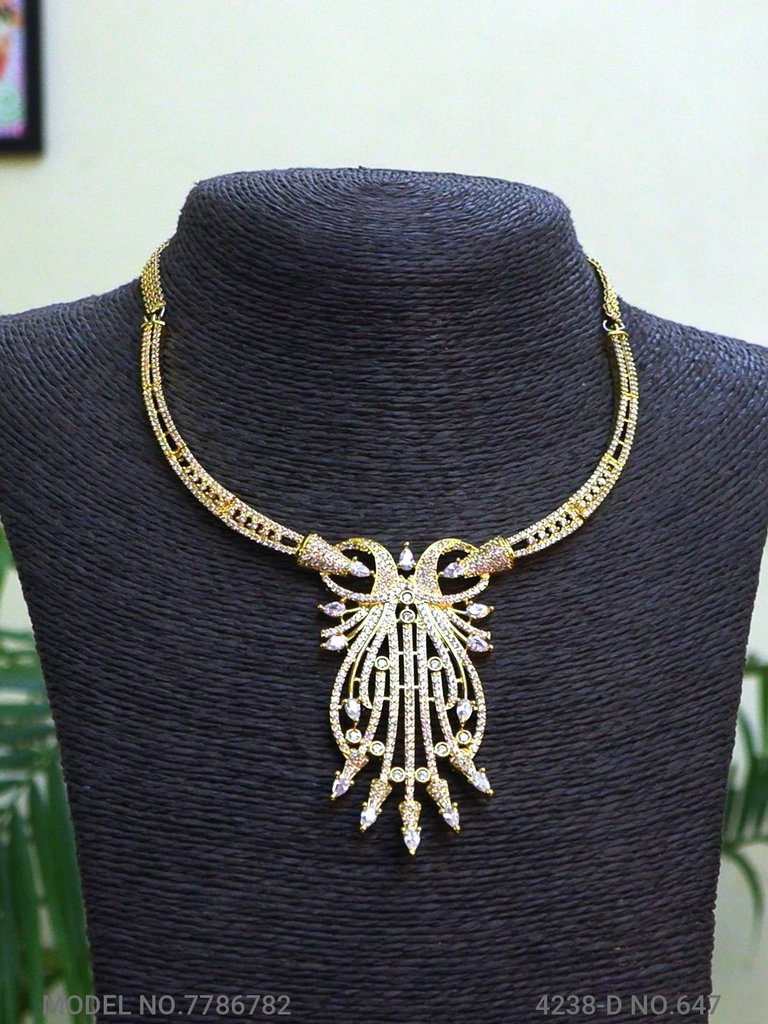 Wholesale Traditional Necklace Set