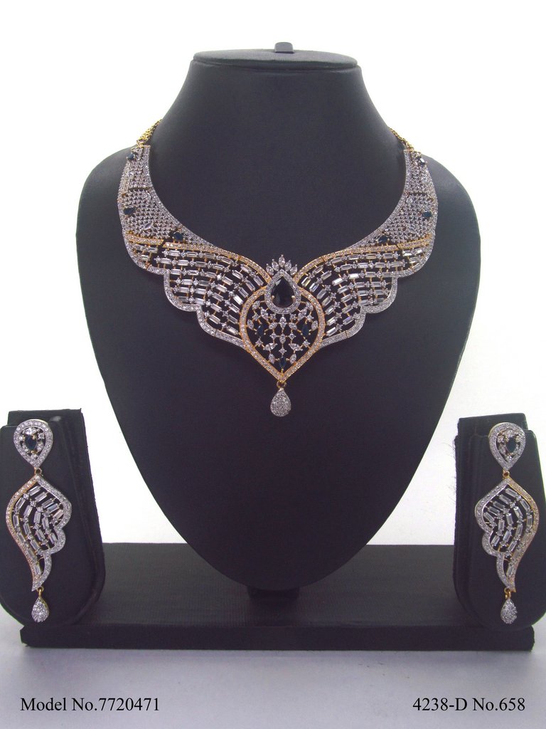 Gift Necklace Set in CZ