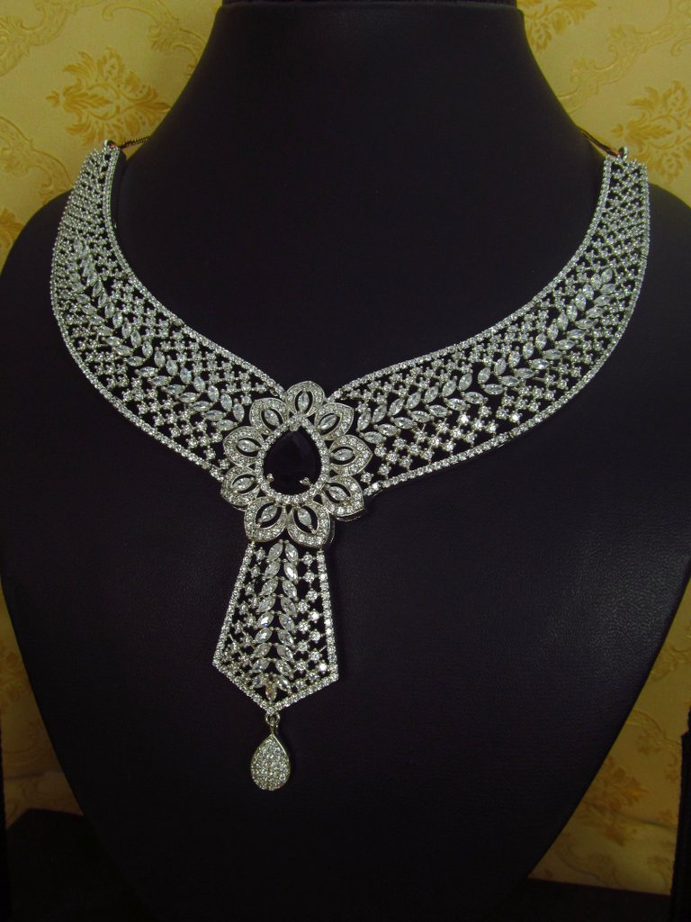 Wholesale Traditional Necklace Set