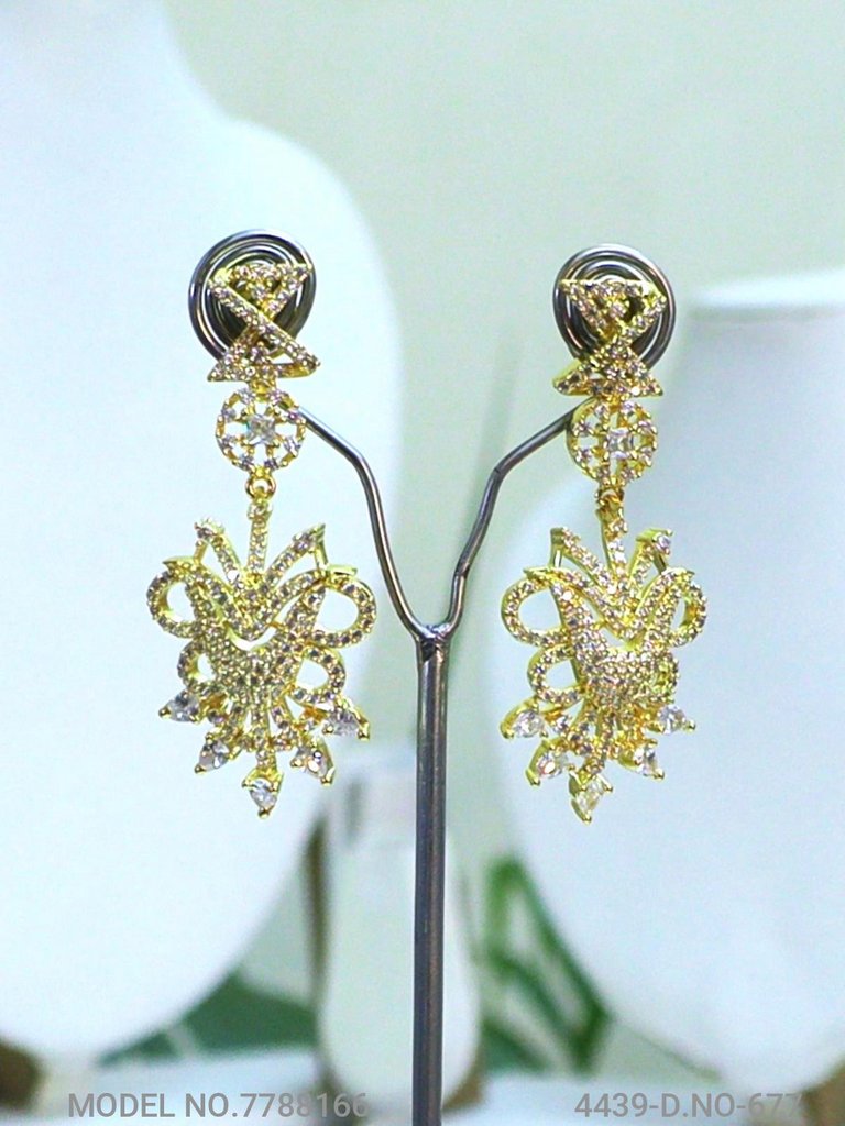 Searching for Wedding Gifts? Stop !