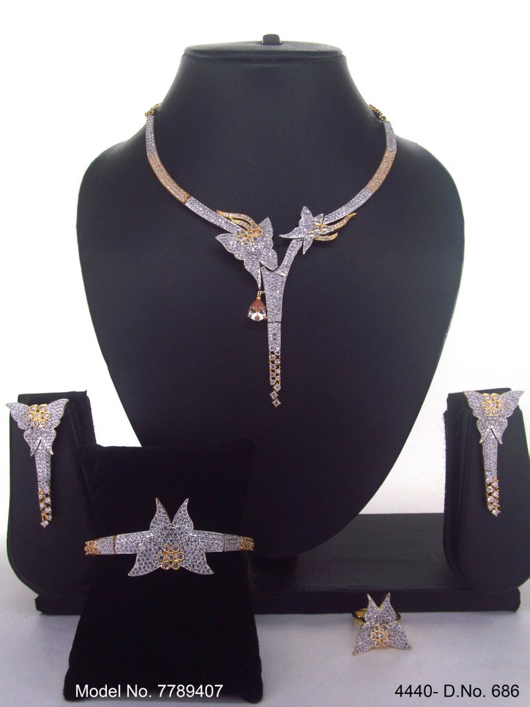 Gift Necklace Set in CZ