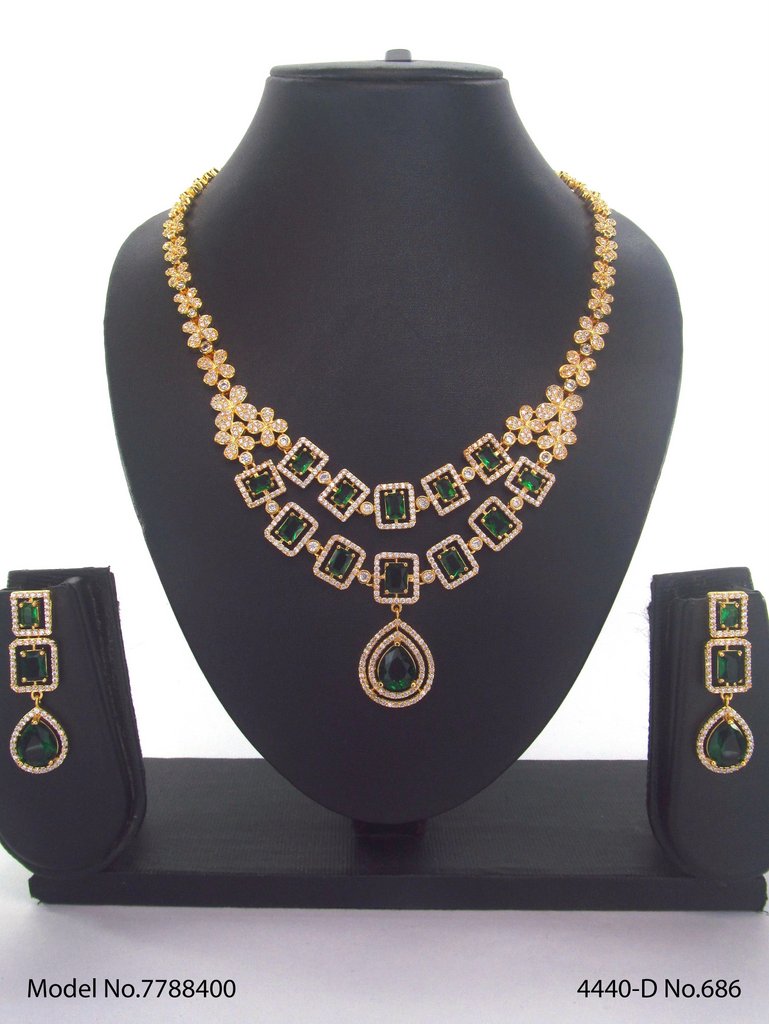 Trendy Traditional Necklace Set | Ideal Birthday Gift