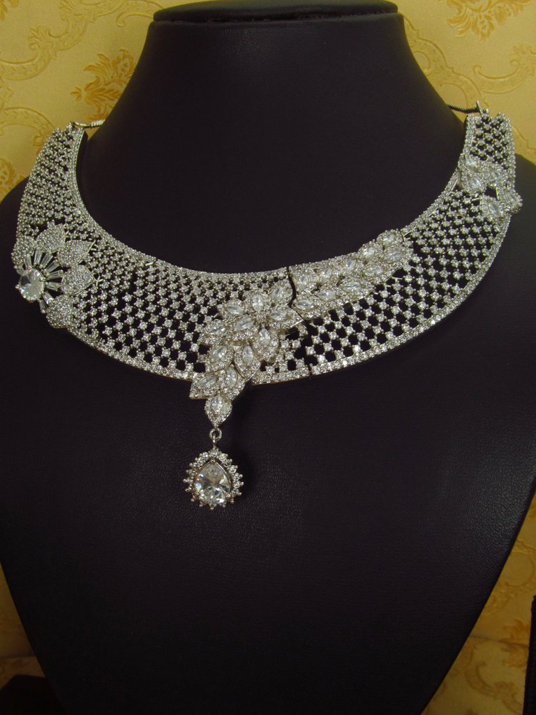 Western Necklace set