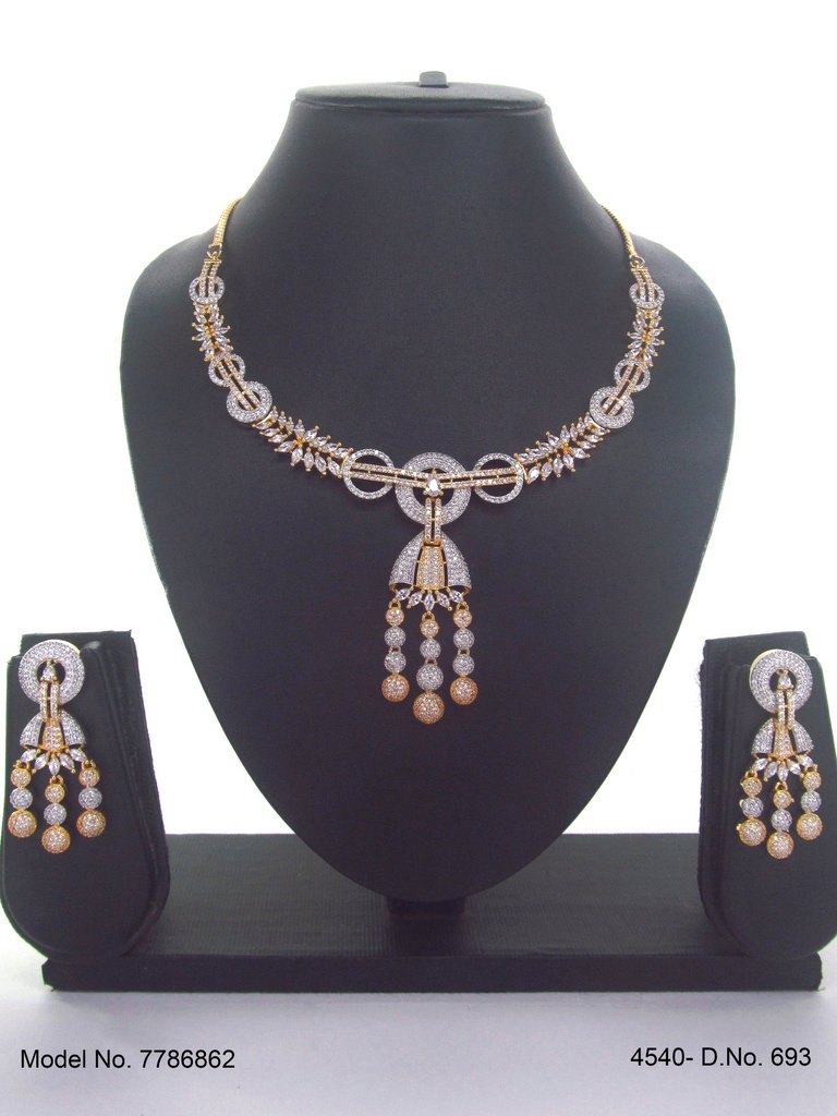 A Masterpiece | Handcrafted Traditional Jewellery Set