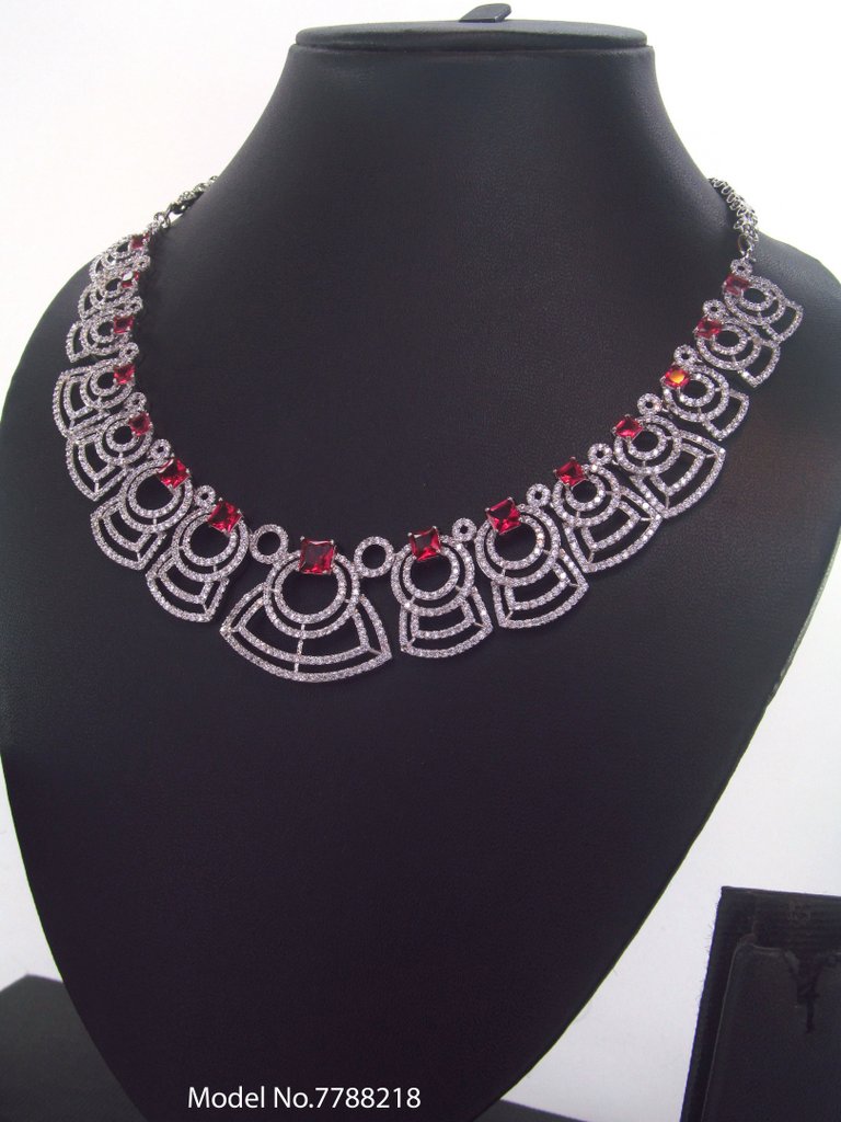 Designer Jewelry in Wholesale