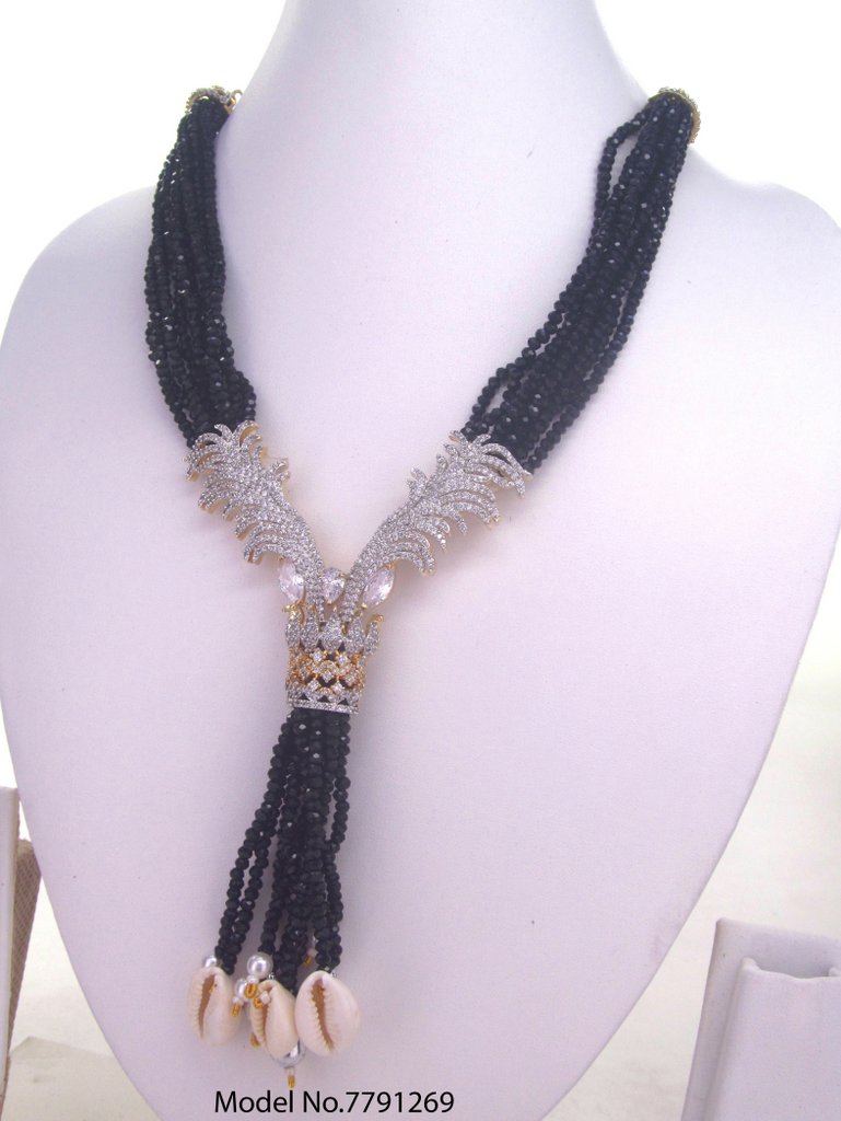 Amazing Traditional Jewelry Set