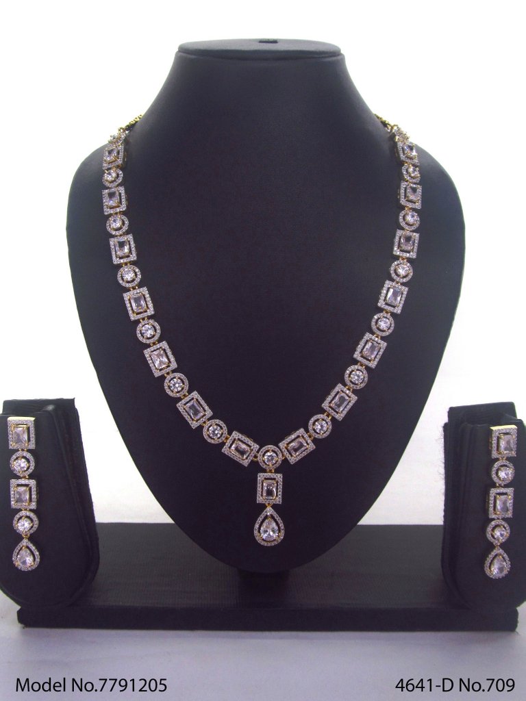 Original Zircon Necklace Set