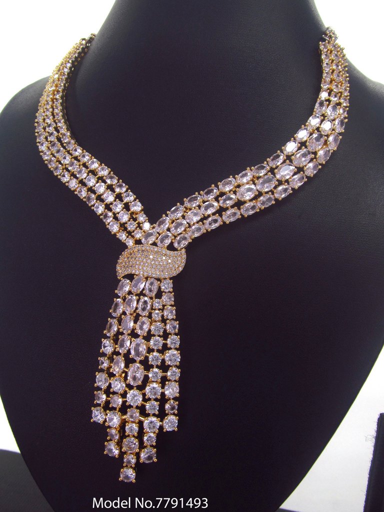 Designer Jewelry in Wholesale