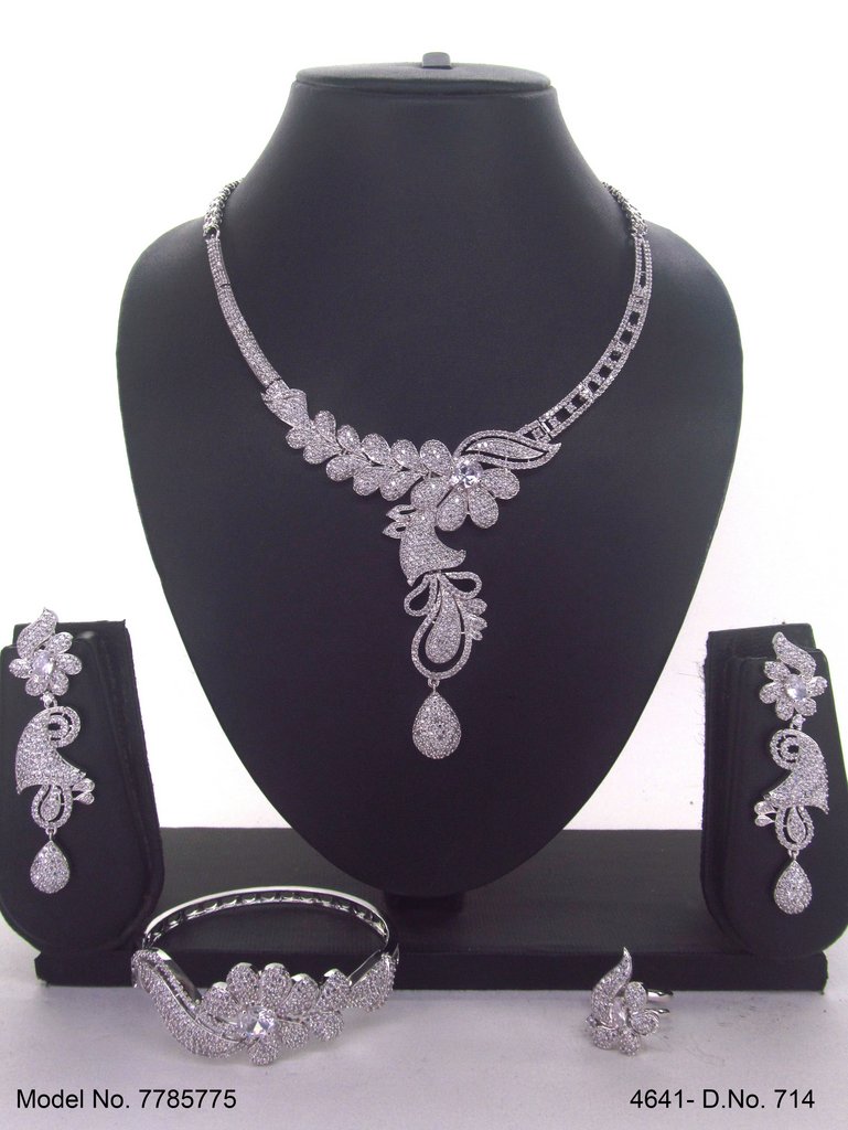 Gift Necklace Set in CZ