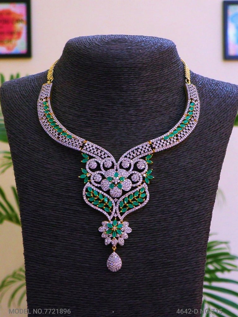 Handmade Traditional Masterpiece Zircon Jewelry Set