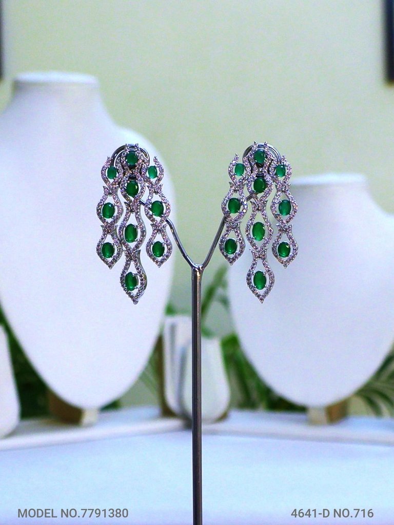 Wedding Jewelry for Trendy Women