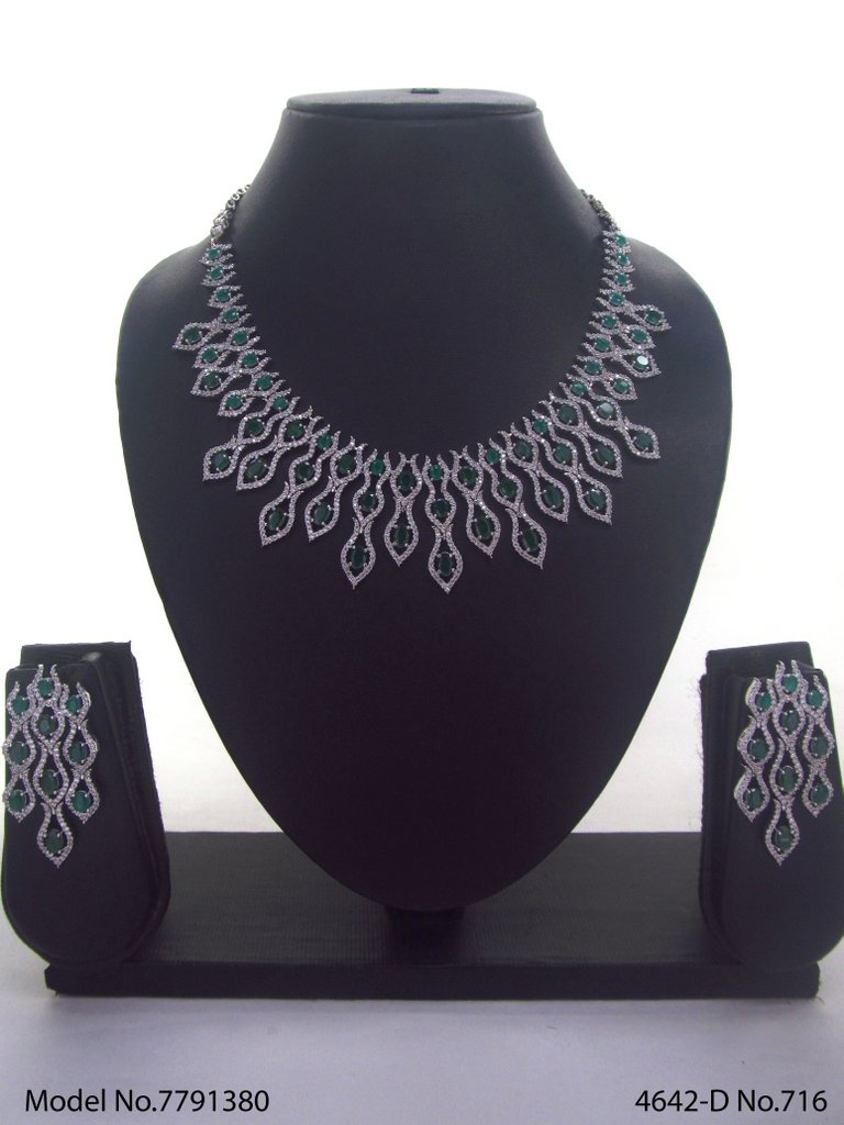 Wedding Jewelry for Trendy Women