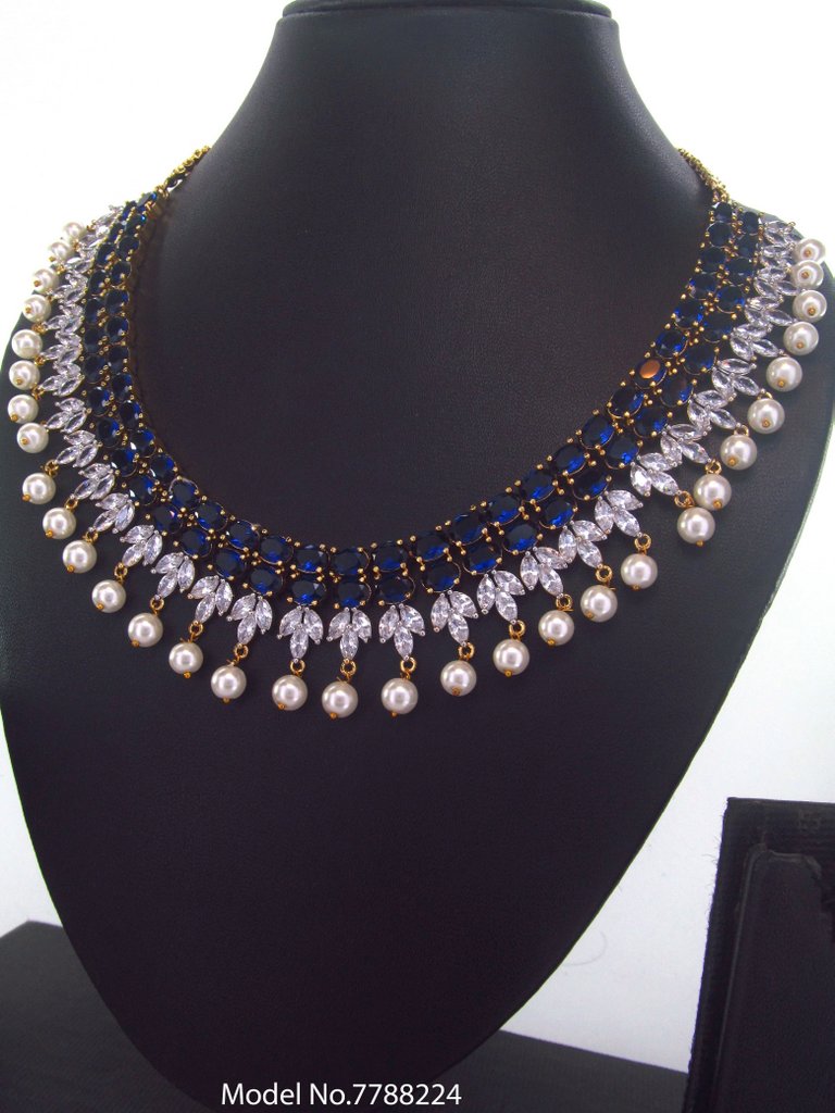 Western Necklace set