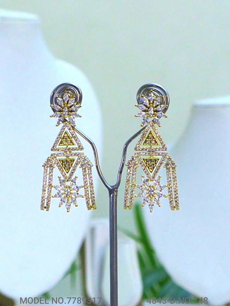 Traditional Design | American Diamond Jewelry Set