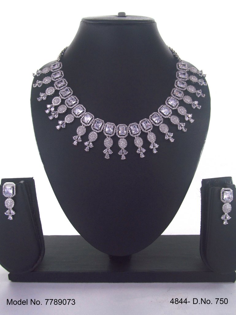 Showstopper Imitation Jewelry Set