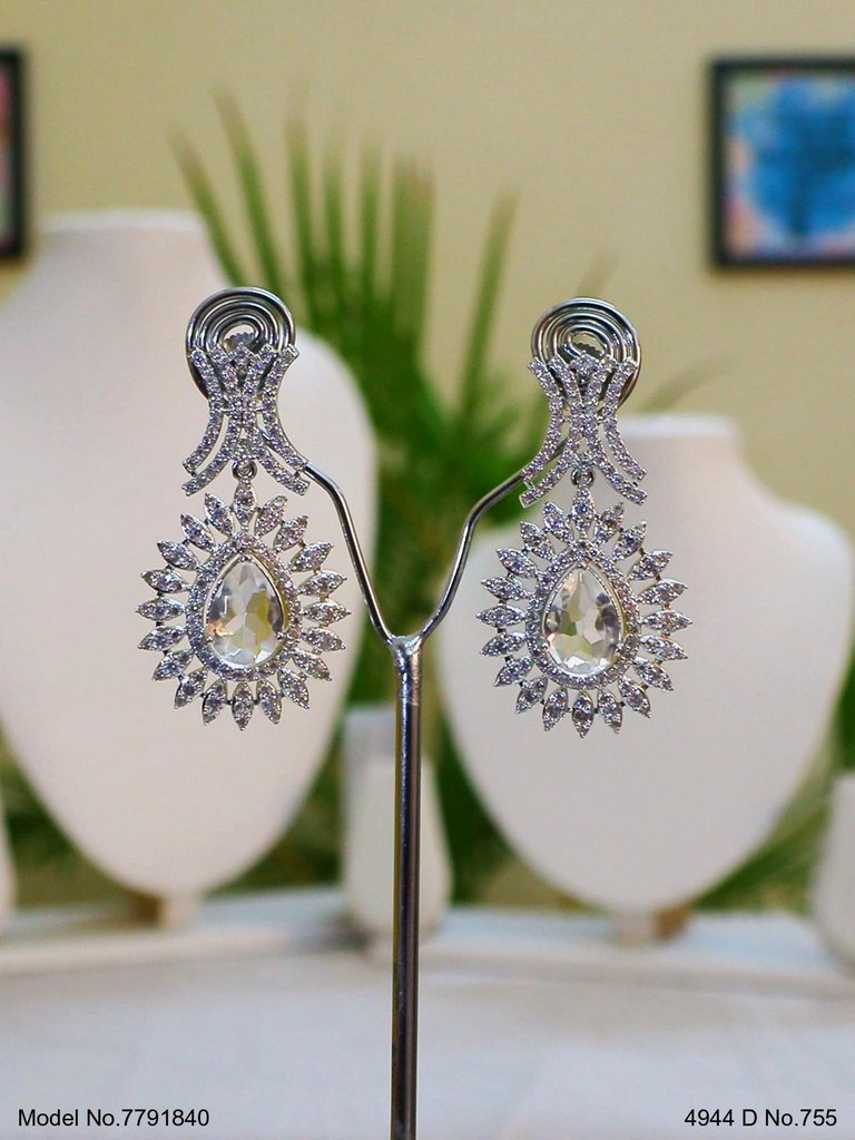 Handmade Traditional Masterpiece Zircon Jewelry Set