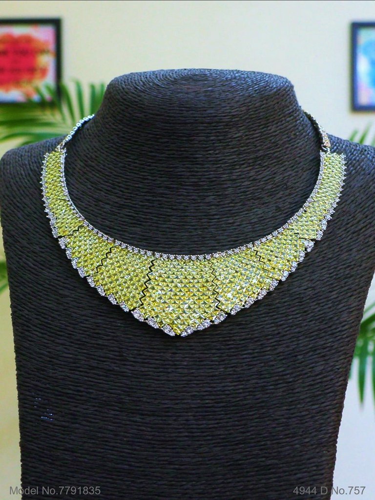 Bridesmaid Necklace Set for Traditional Weddings
