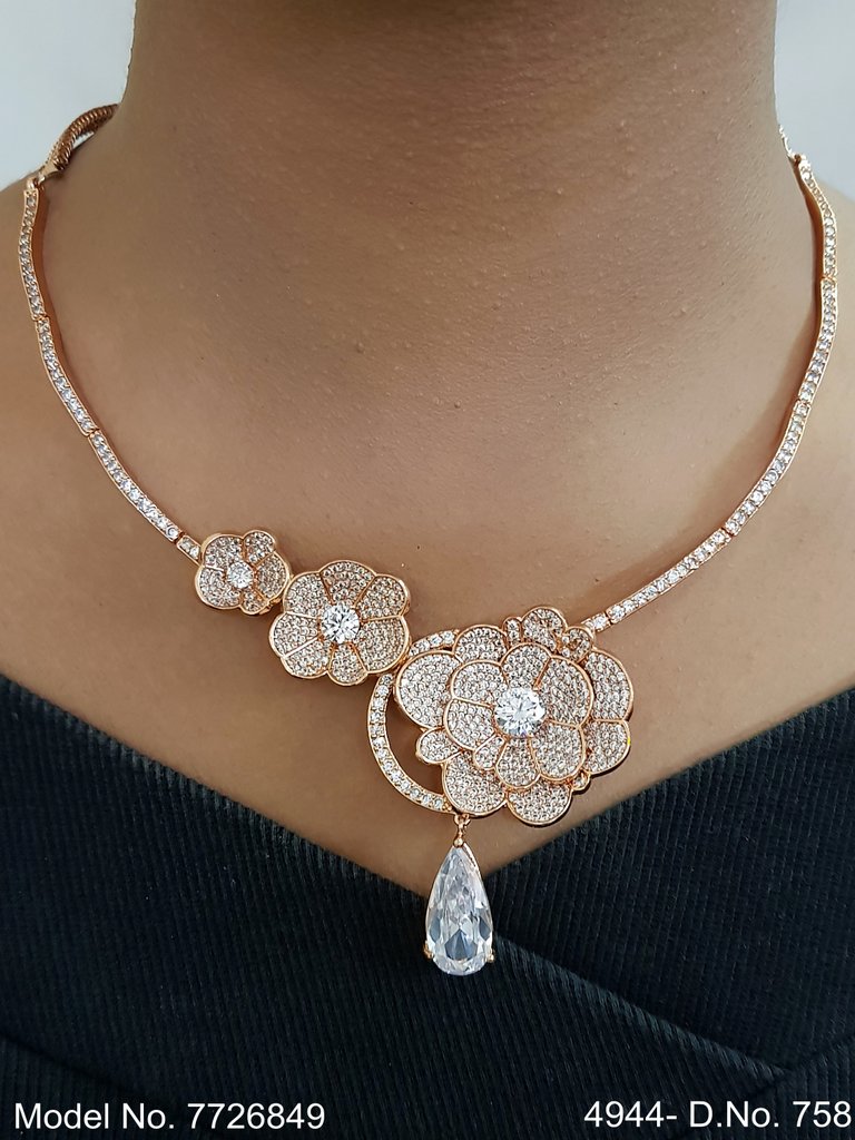 Traditional American Diamond Set