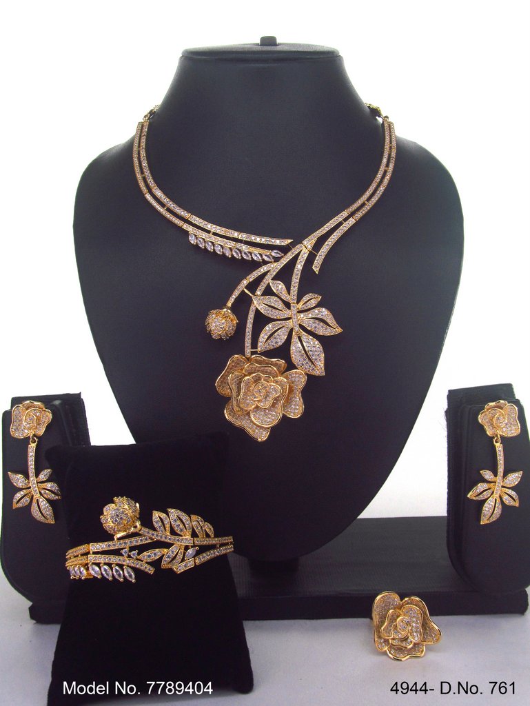 Western Necklace set