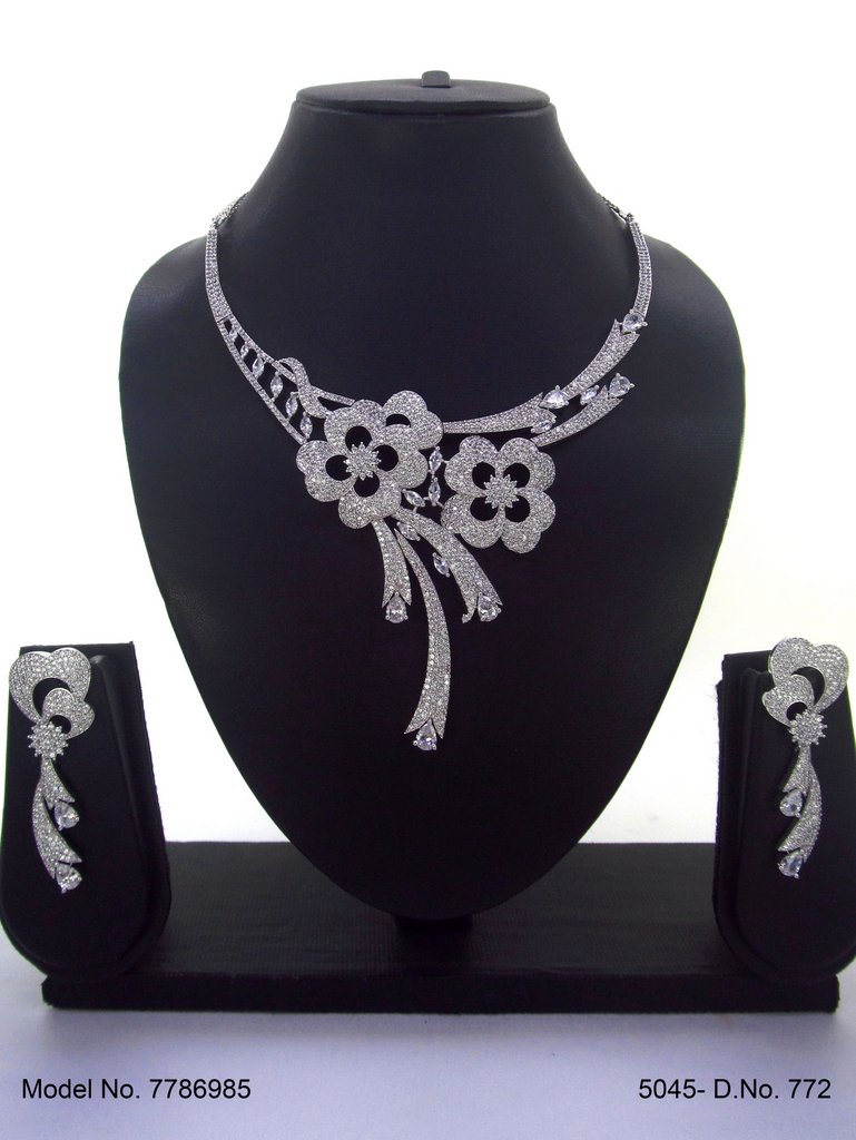 Gift Necklace Set in CZ